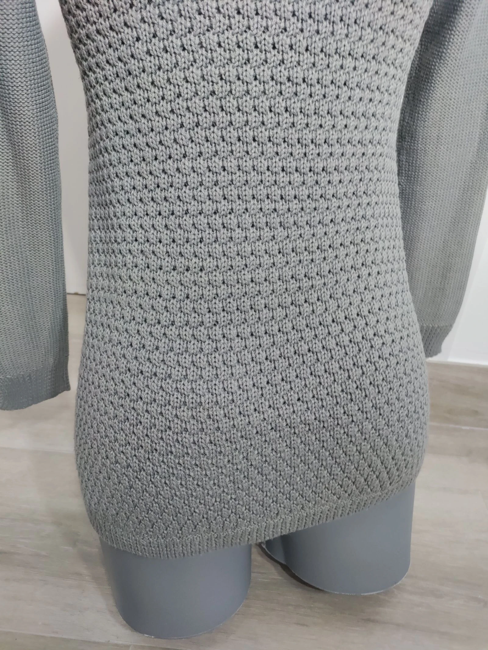 🧶 Zara Knit Twisted Grey Sweater – Size S – photo 8